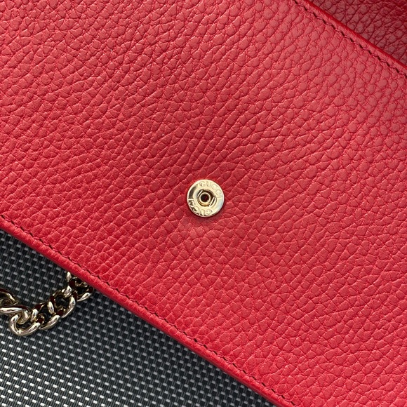 GUCCI WOC ❤️SOLD❤️ - Picture 7 of 9